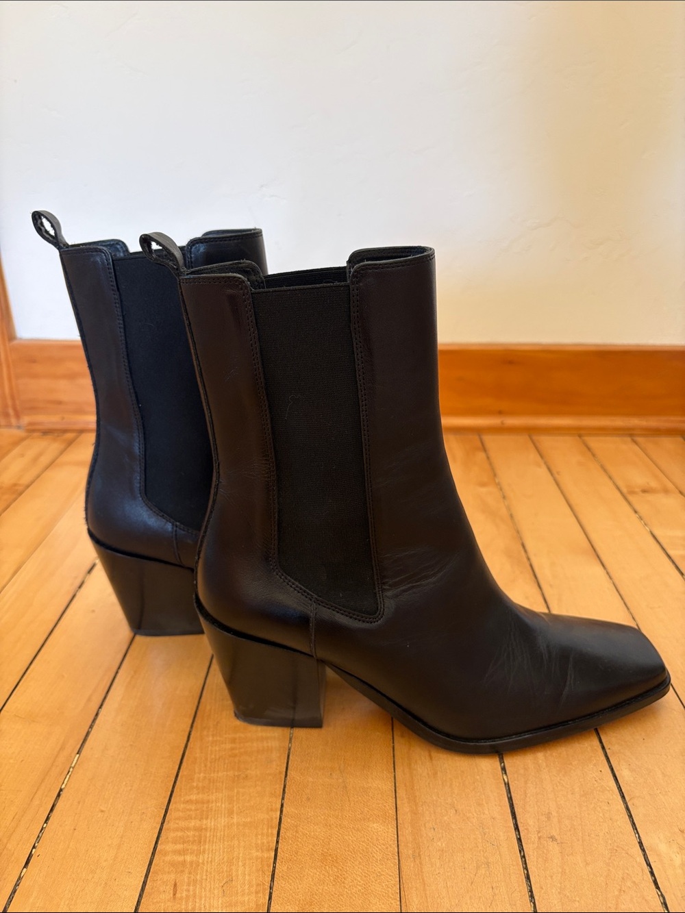Thursday size 9 black leather boots - Picture 3 of 6